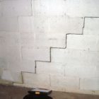 diagonal-wall-crack-lg-140x140_c